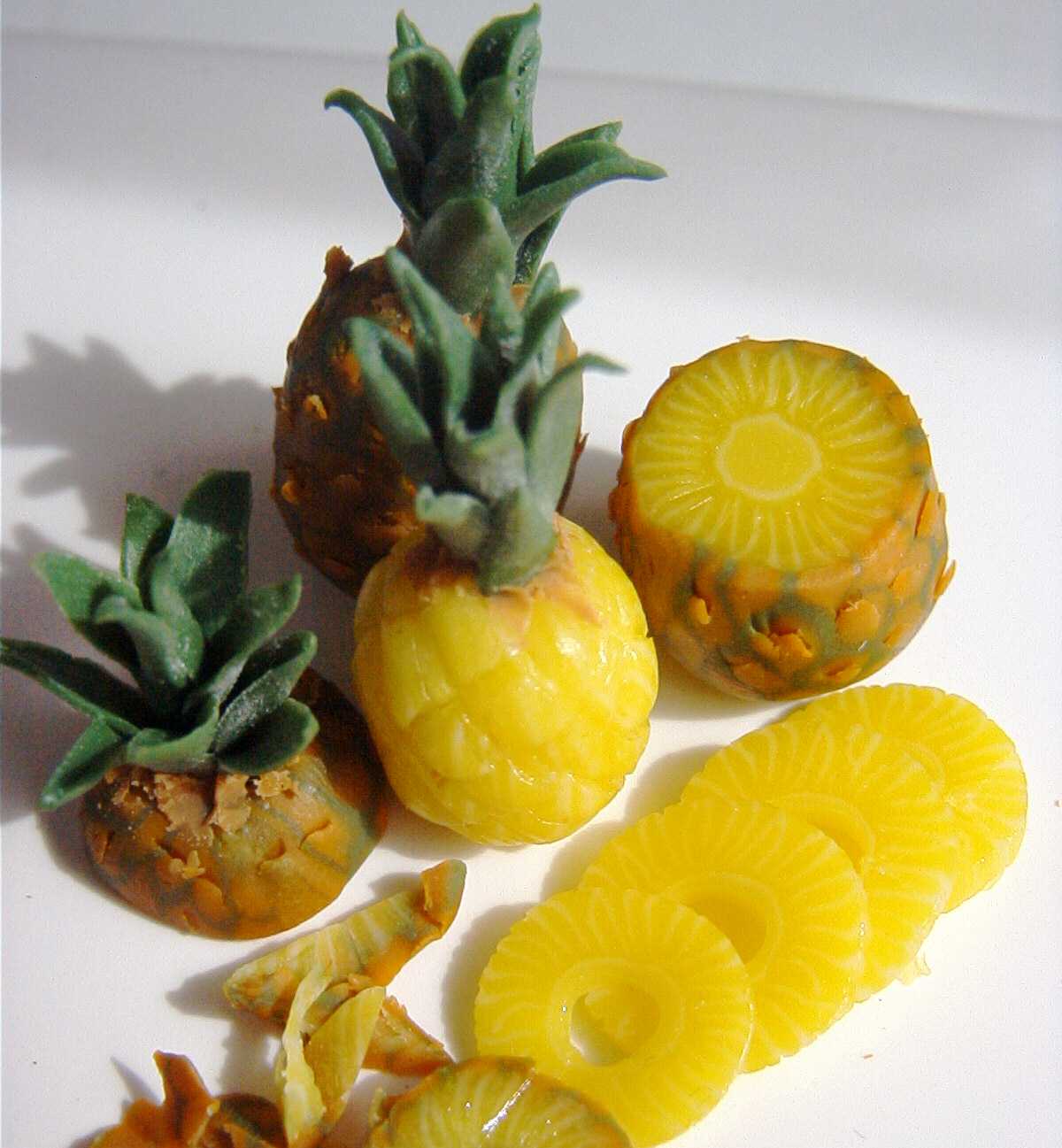 http://kitchen.foraten.net/files/image/pineapple.jpg